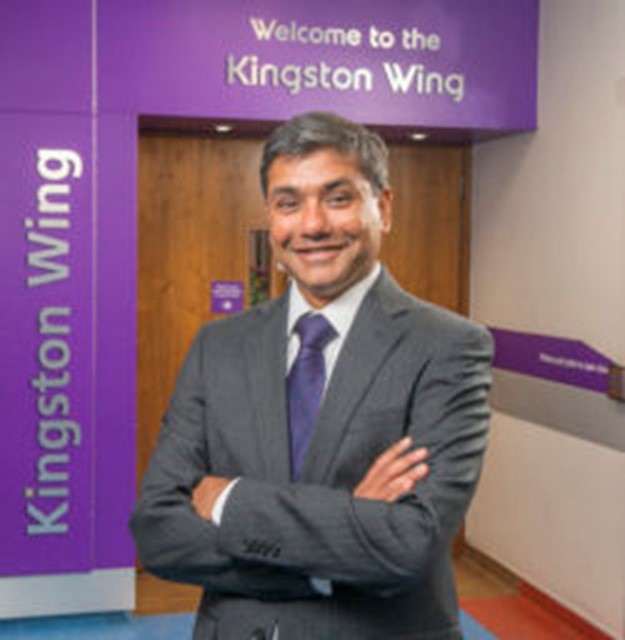 Mr Paritosh Shah, Consultant Ophthalmologist