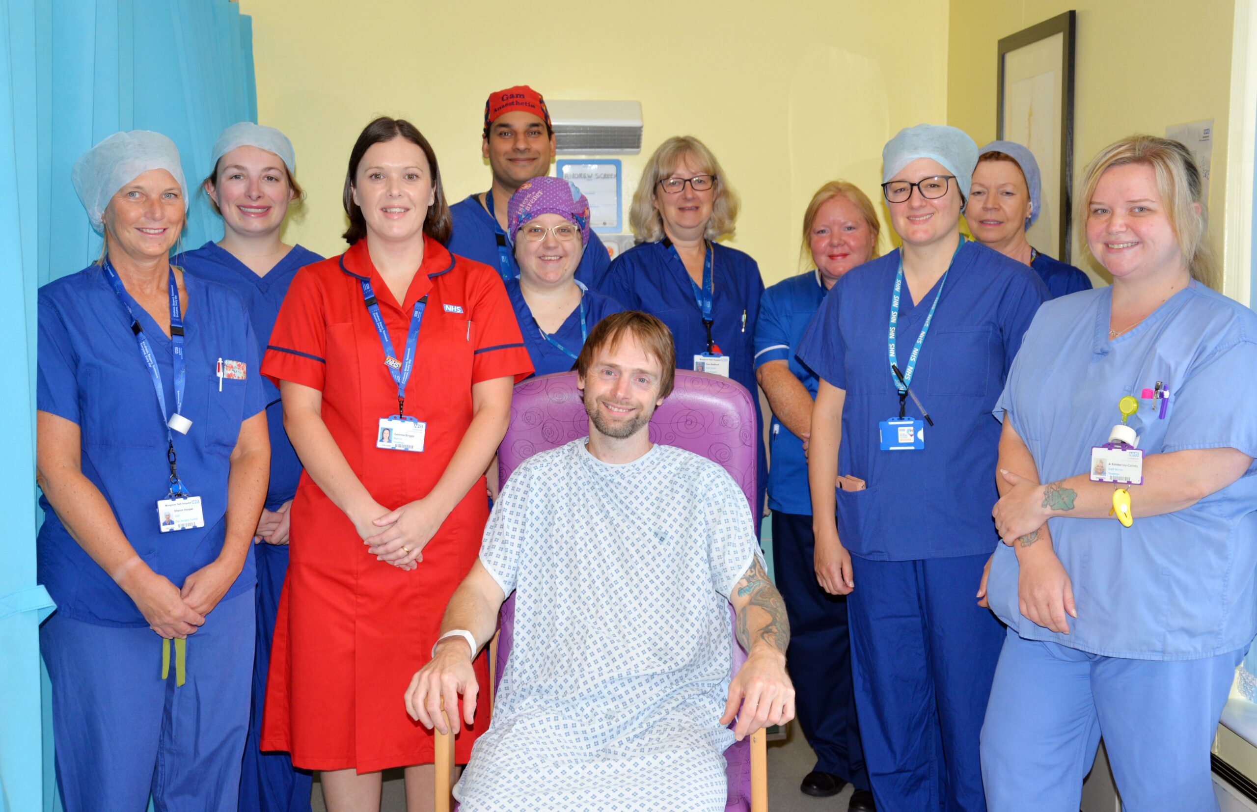 MPH surgeon performs UK first closure of ileostomy as a day surgery